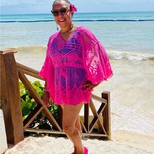 Meet your Posher, Elechia